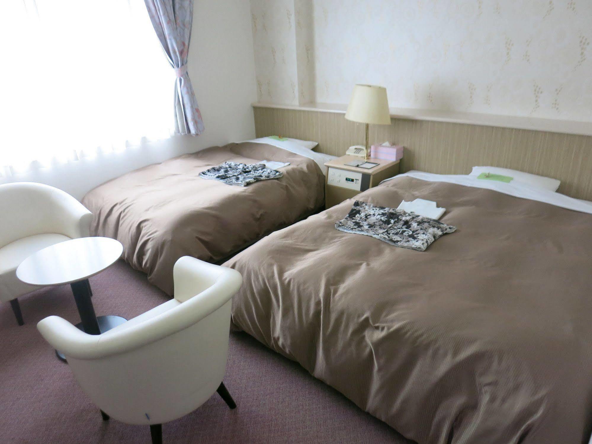 Hotel Centmain Nagoya Buitenkant foto